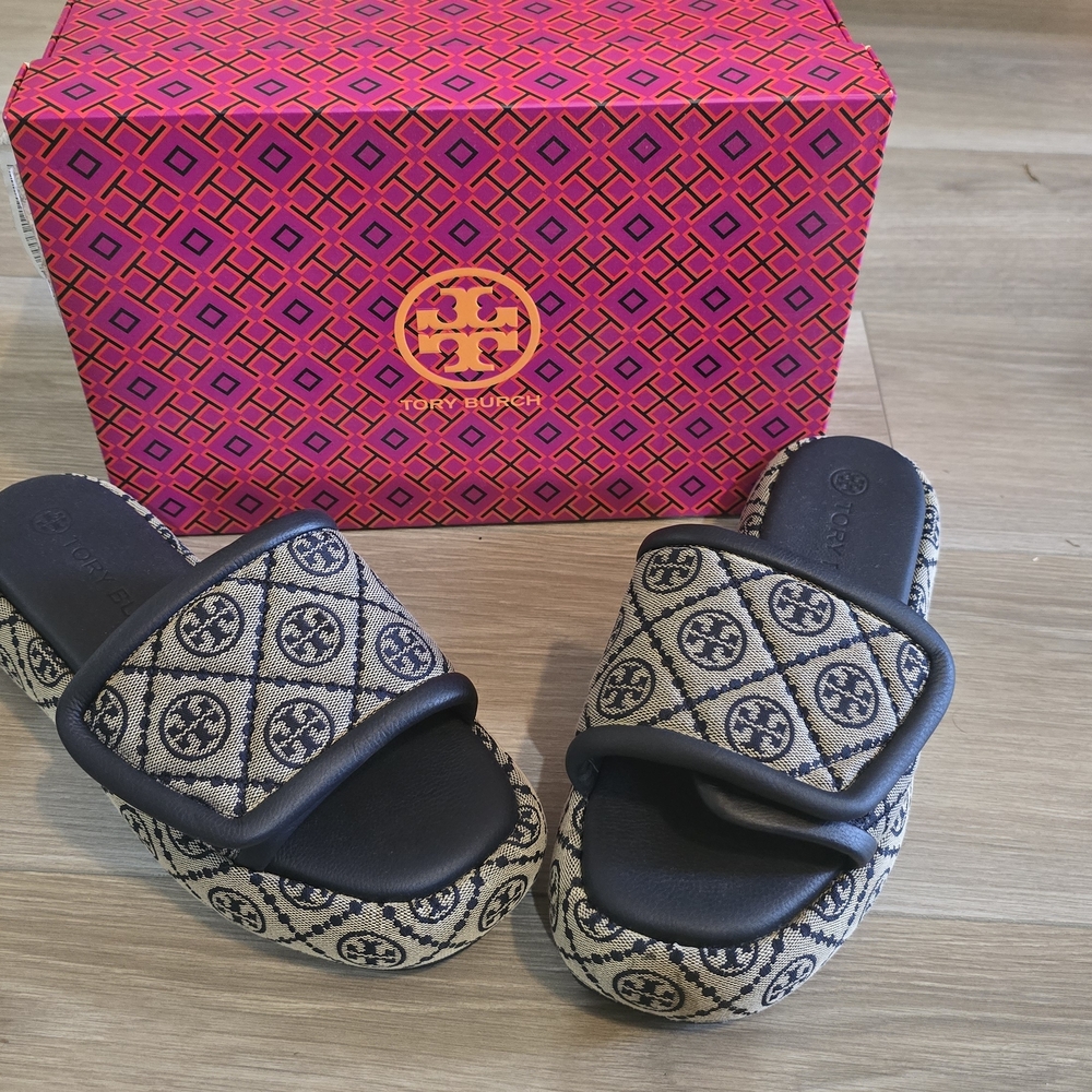 Tory Burch Beige and Navy Logo-Print Platform Slide Sandals